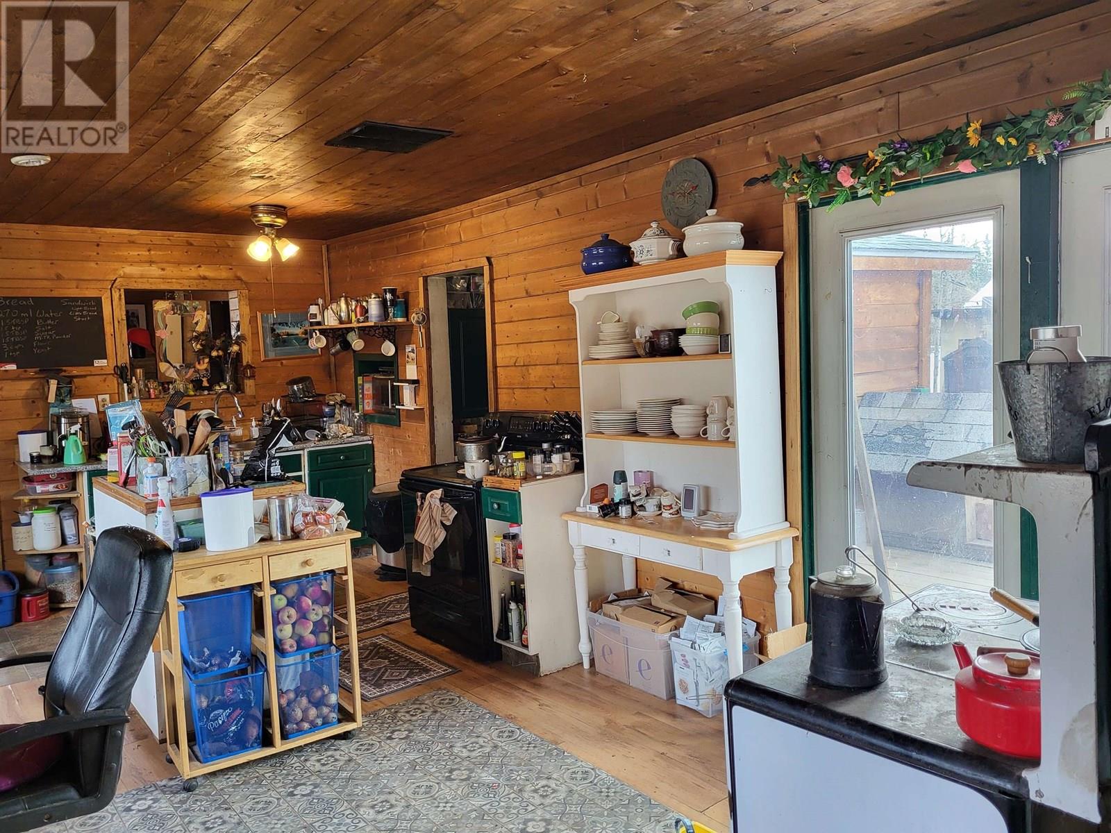 58164 EAKIN SETTLEMENT Road, Burns Lake