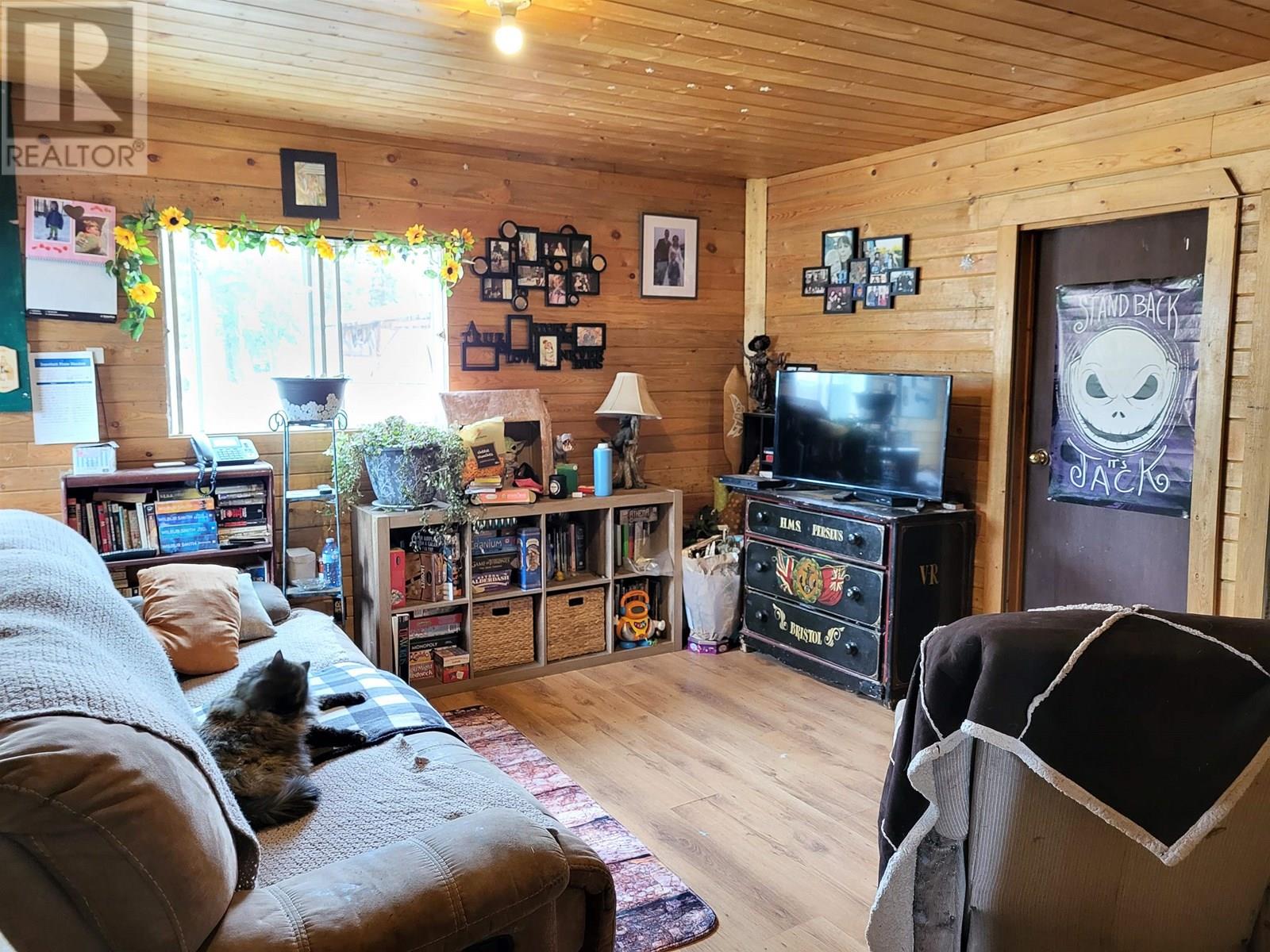 58164 EAKIN SETTLEMENT Road, Burns Lake
