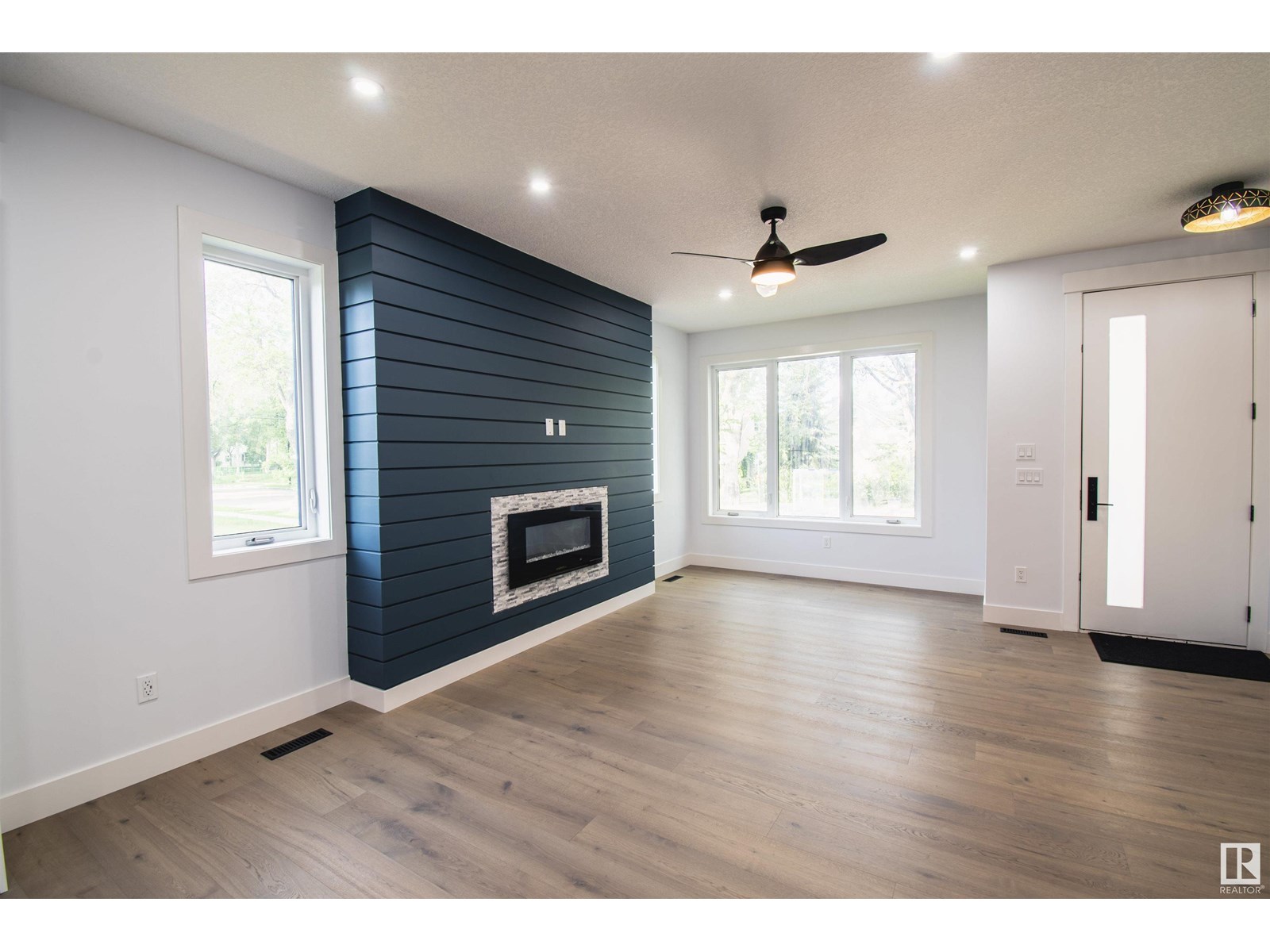 Photo 6 of 10954 135 St Nw, Edmonton AB