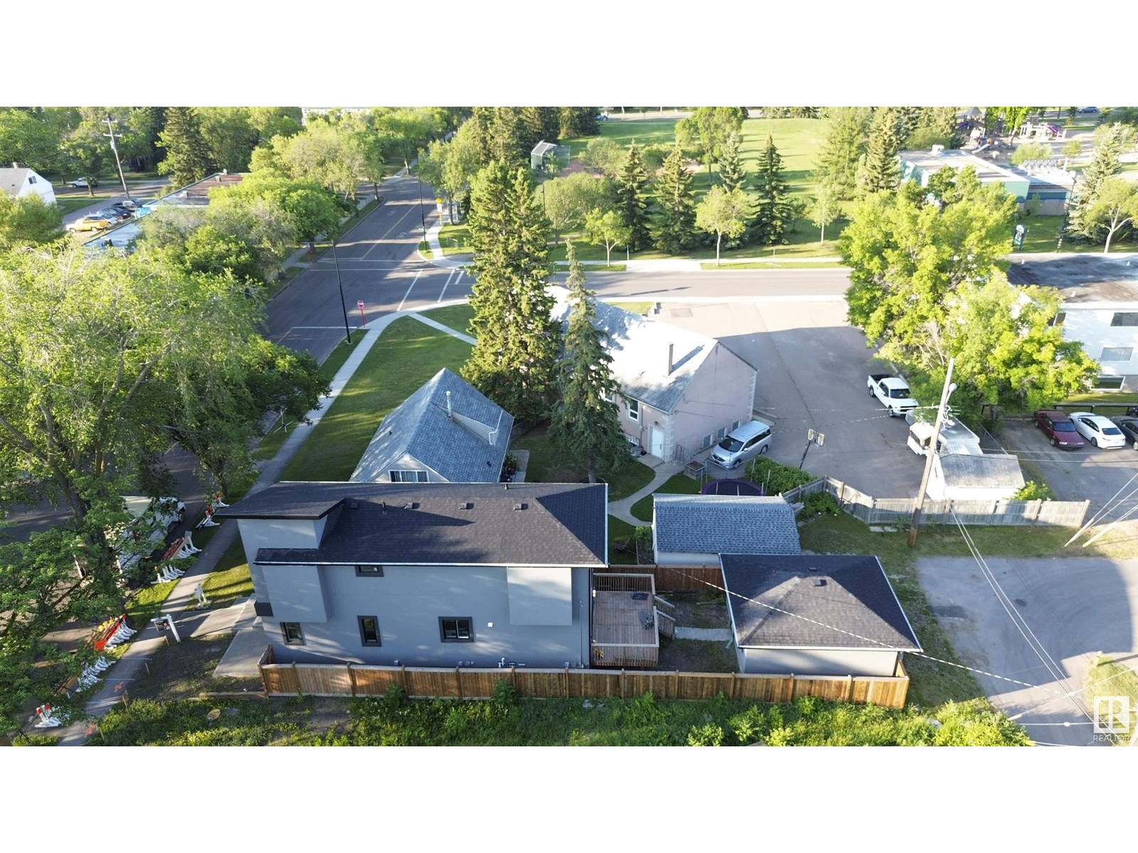 Photo 41 of 10954 135 St Nw, Edmonton AB