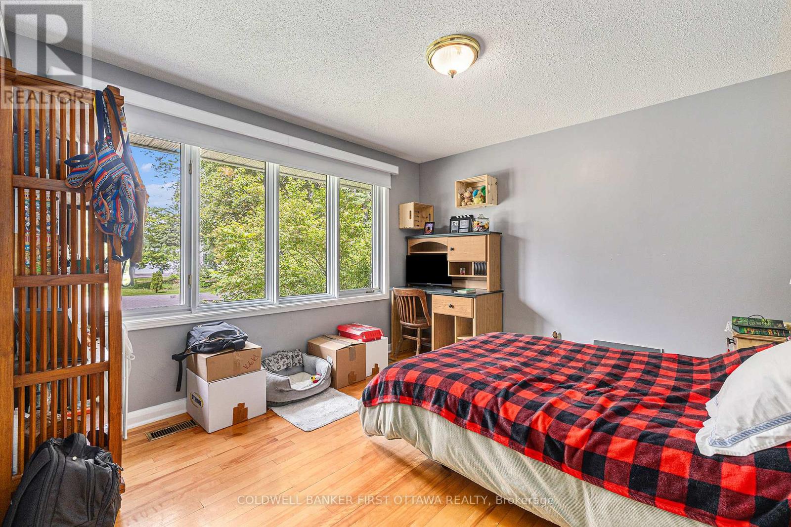 Photo 3 of 3061 Upper Otterson Place, Ottawa ON