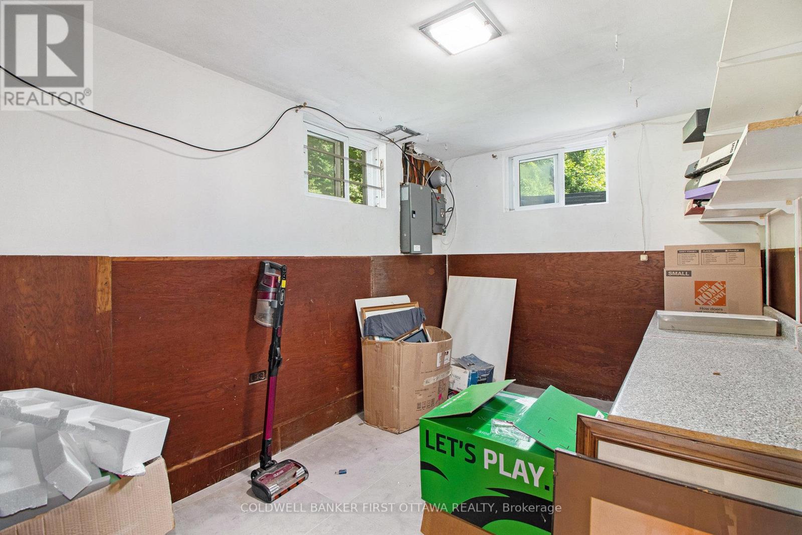 Photo 7 of 3061 Upper Otterson Place, Ottawa ON