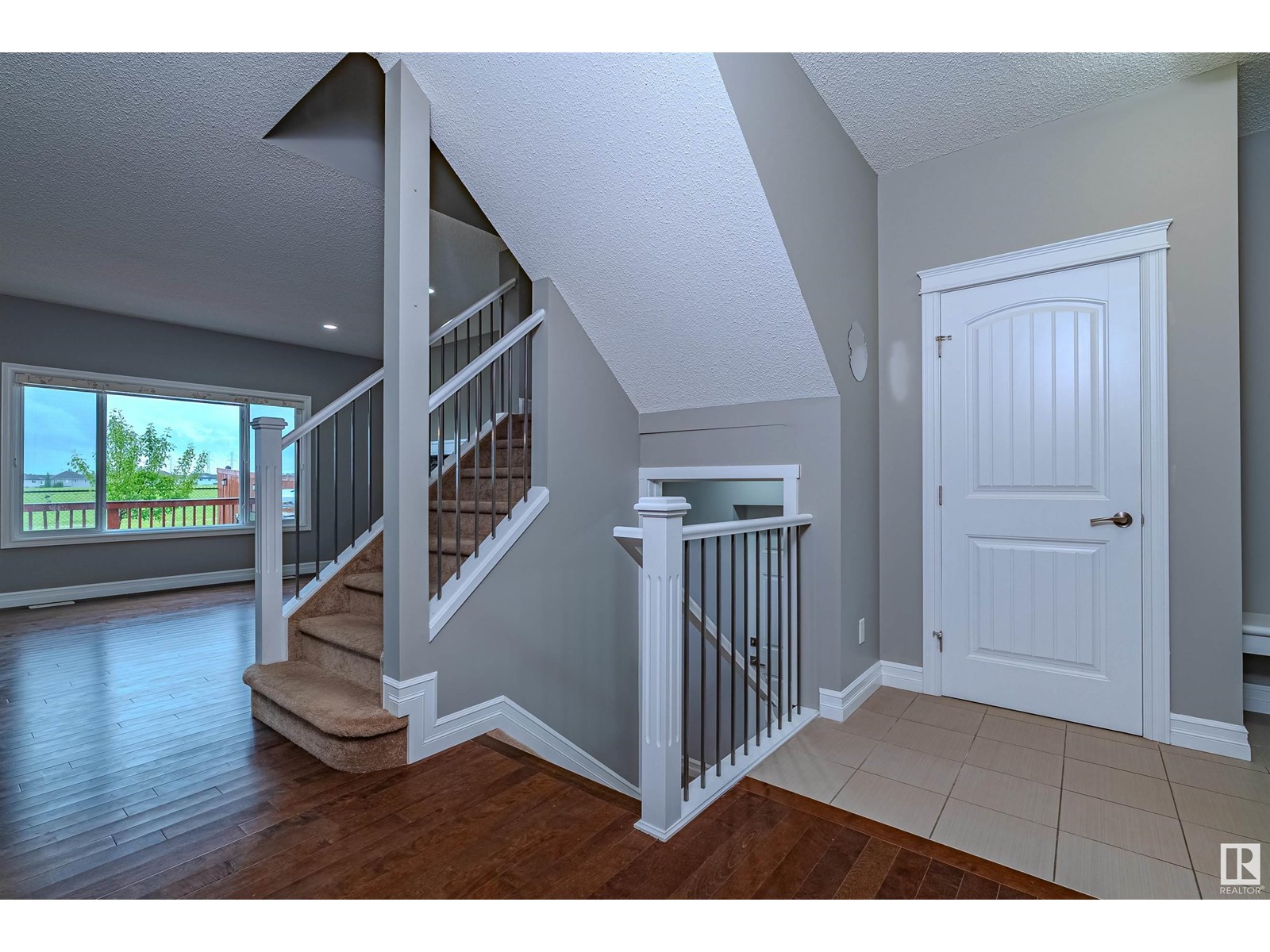 Photo 19 of 2922 17 A Avenue Nw, Edmonton AB