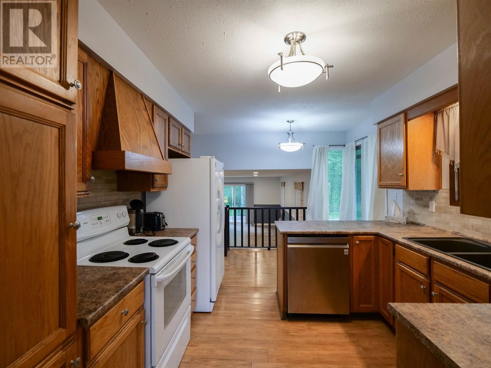 157 THOMPSON ROAD, Quesnel