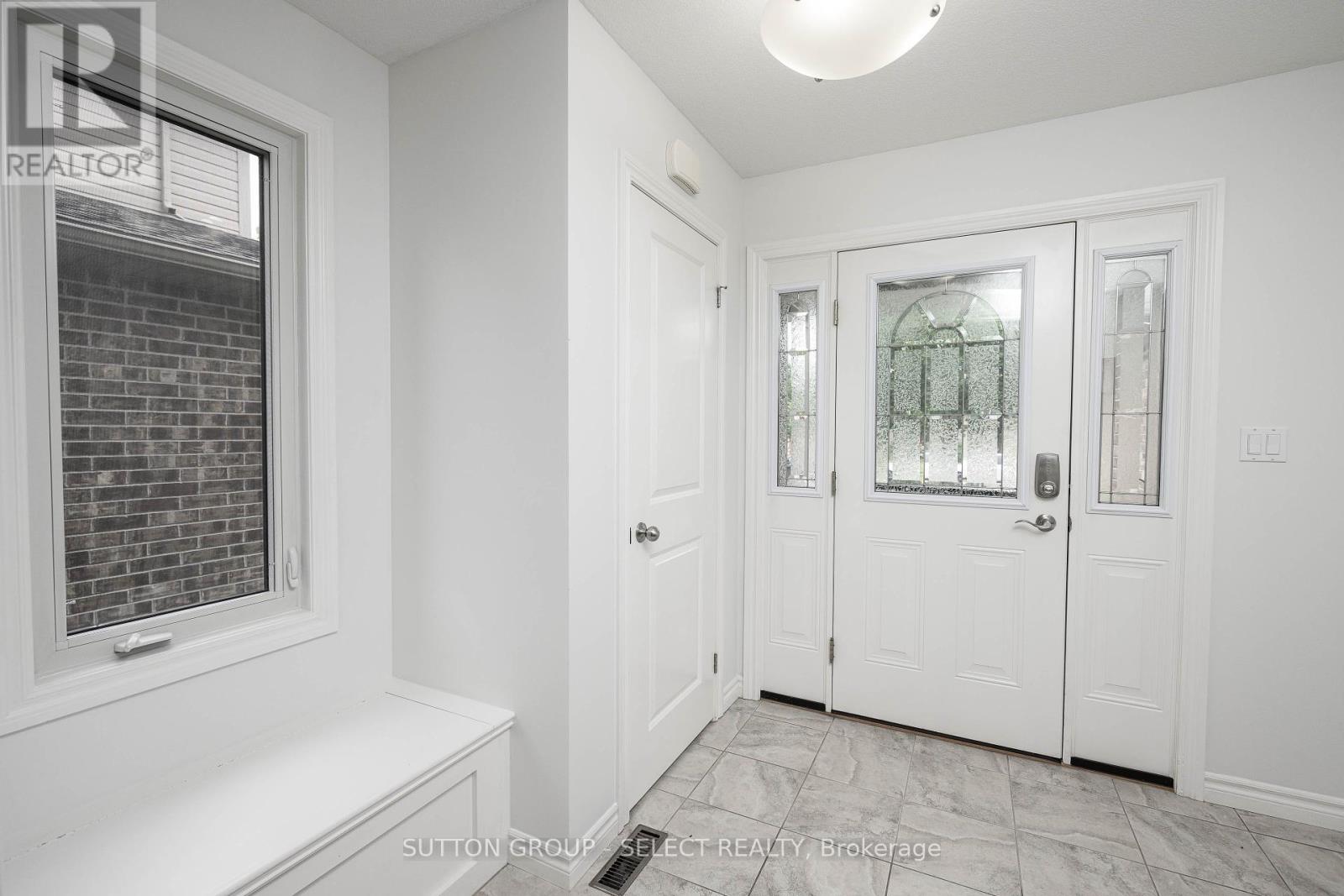Photo 14 of 7 Ambleside Drive, St Thomas ON
