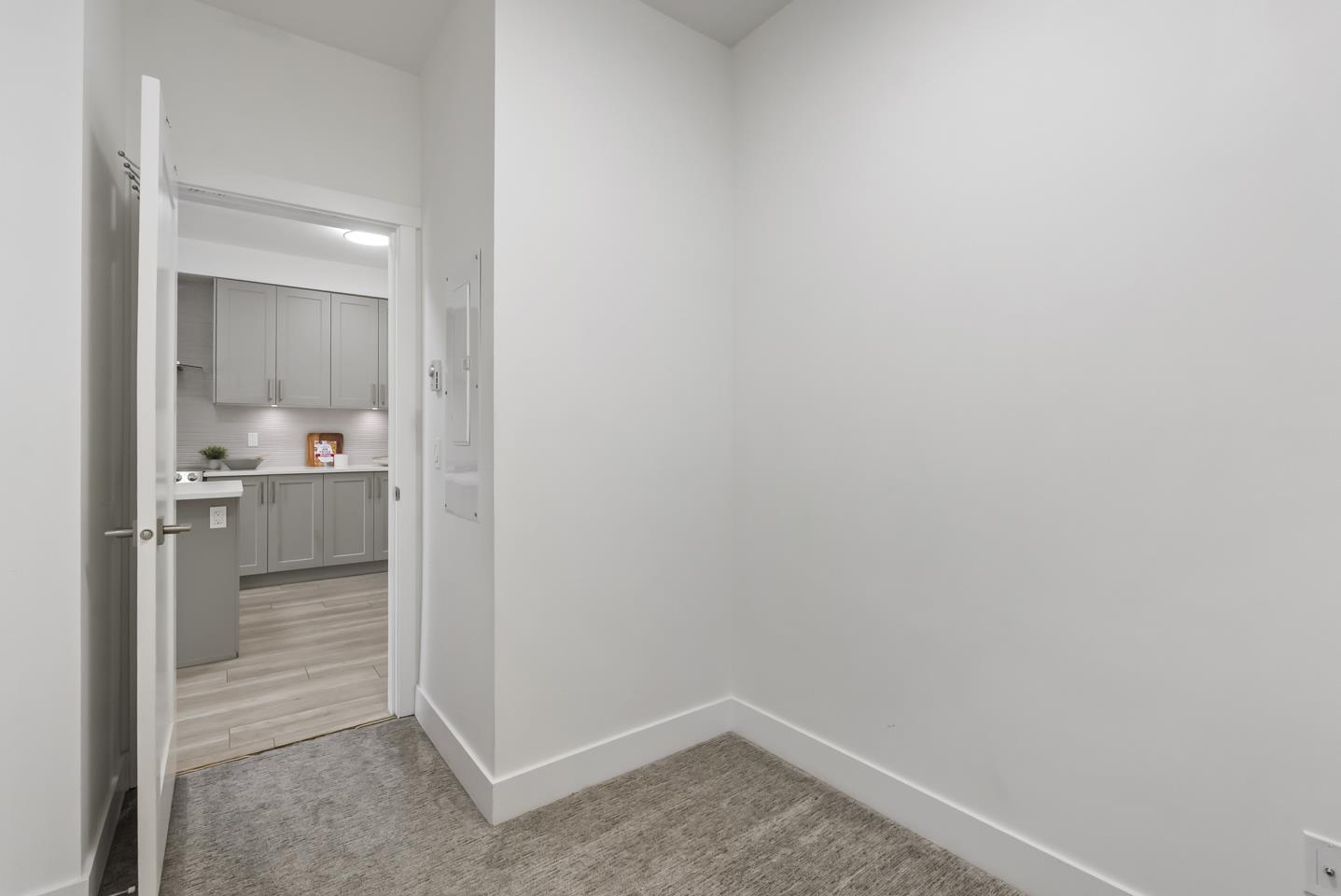 Photo 18 of 603 13978 Fraser Highway, Surrey BC