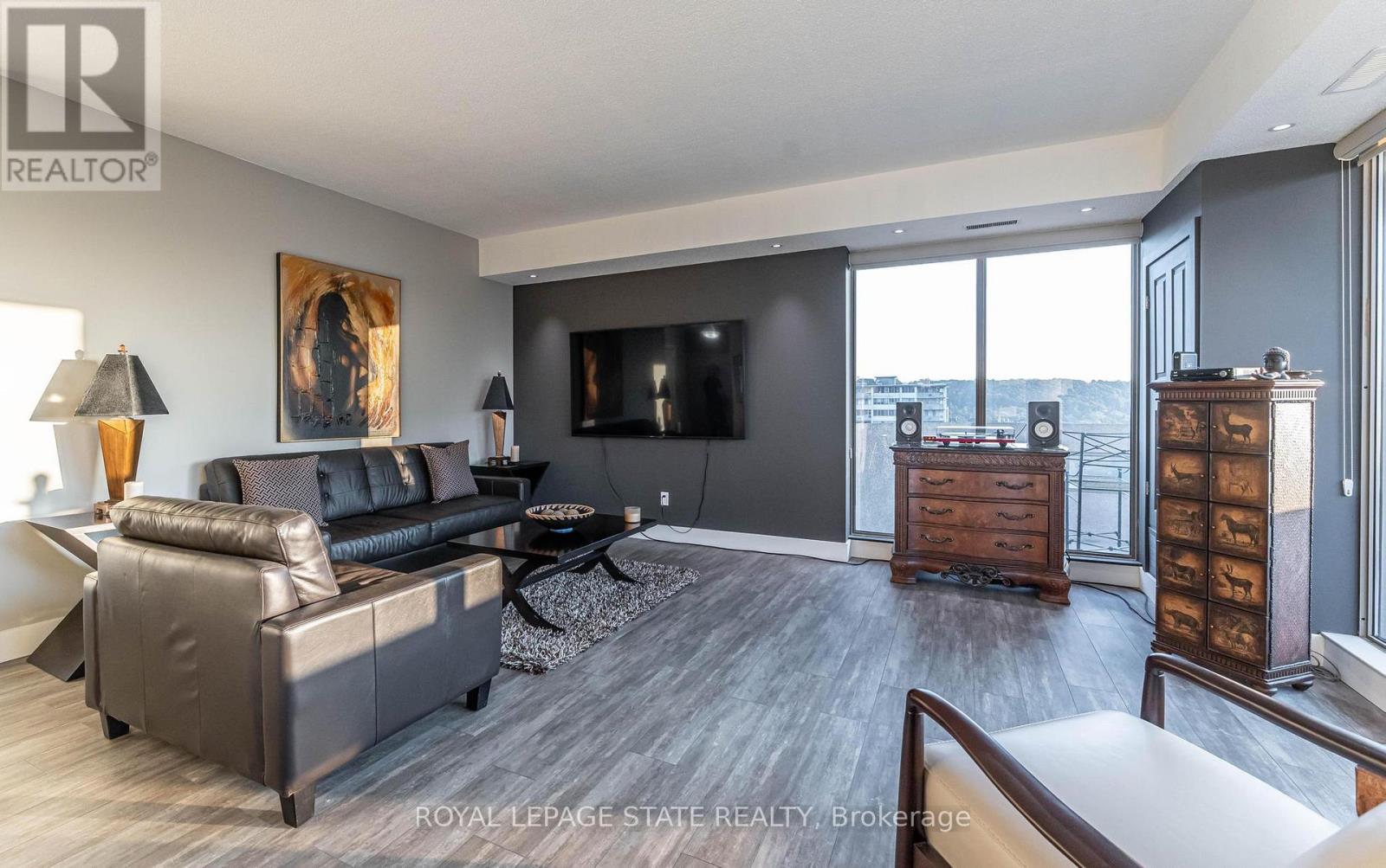 Photo 20 of 1703 67 Caroline Street S, Hamilton ON