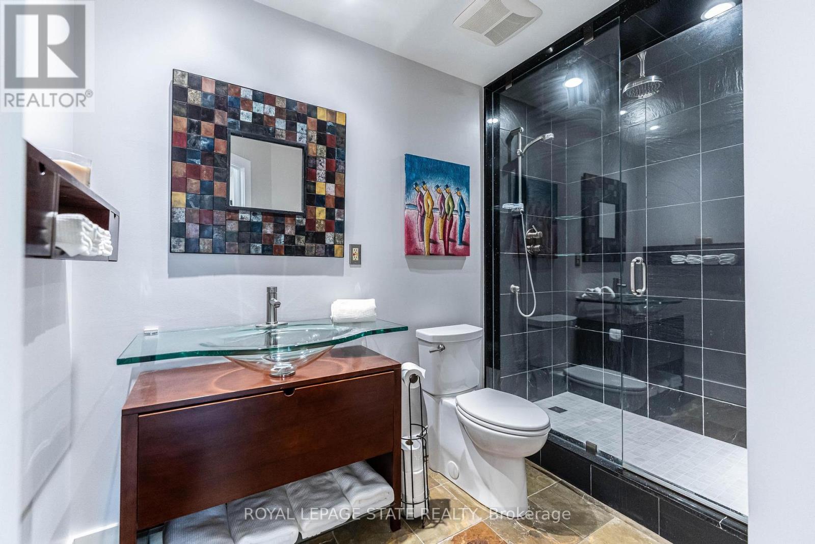 Photo 17 of 1703 67 Caroline Street S, Hamilton ON