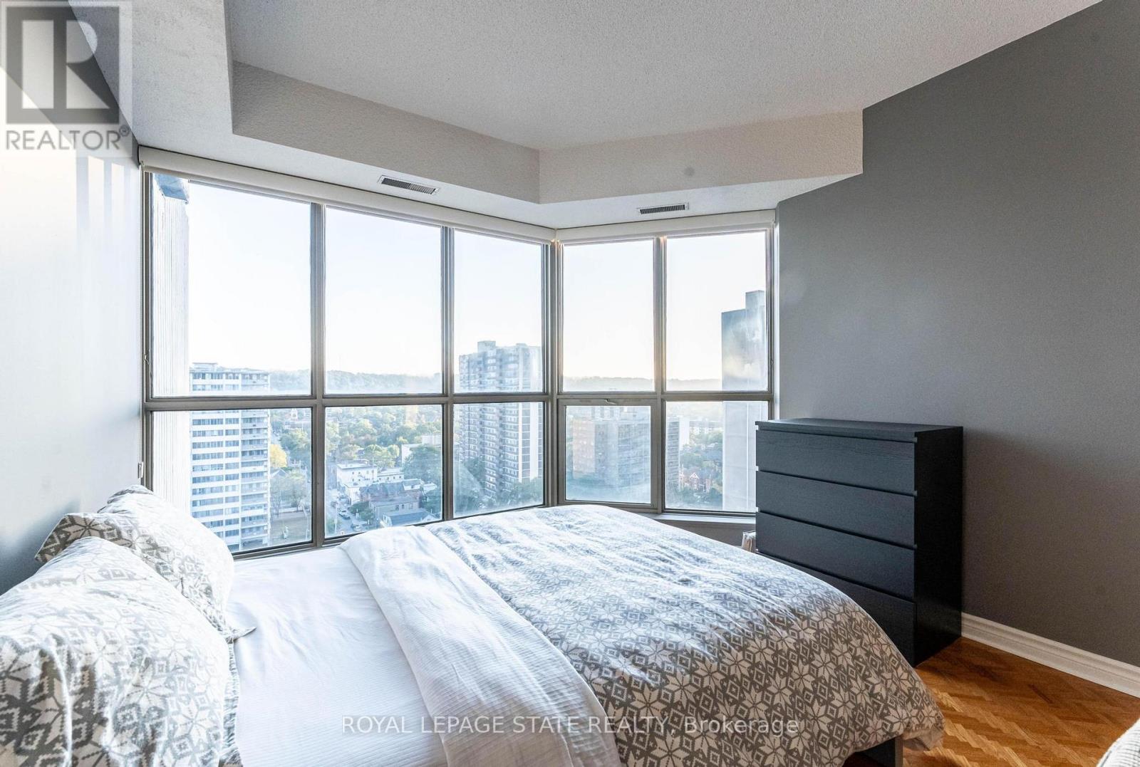 Photo 23 of 1703 67 Caroline Street S, Hamilton ON