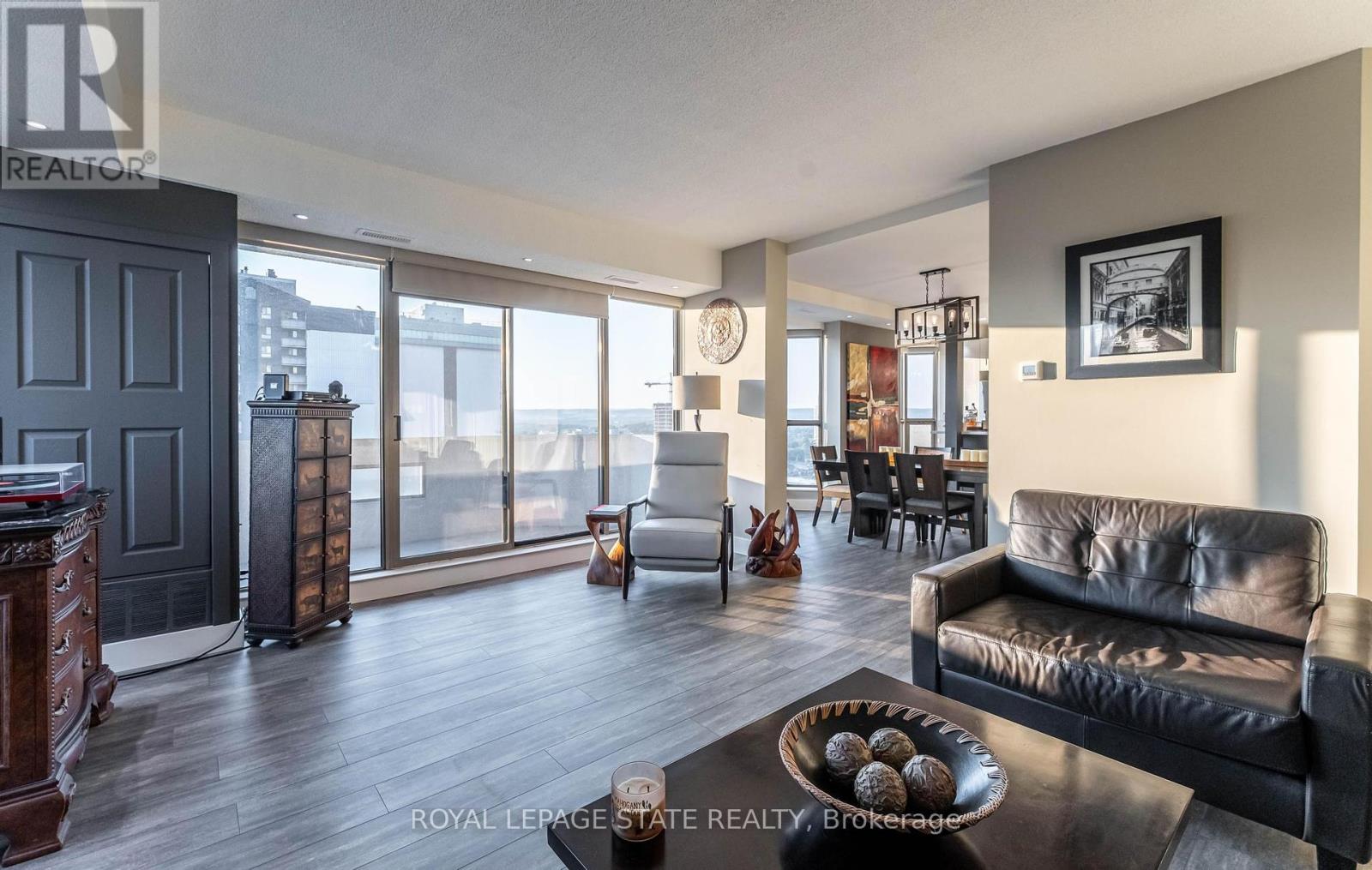 Photo 25 of 1703 67 Caroline Street S, Hamilton ON