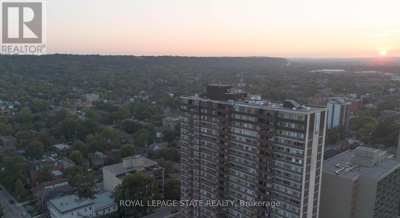 Photo 37 of 1703 67 Caroline Street S, Hamilton ON