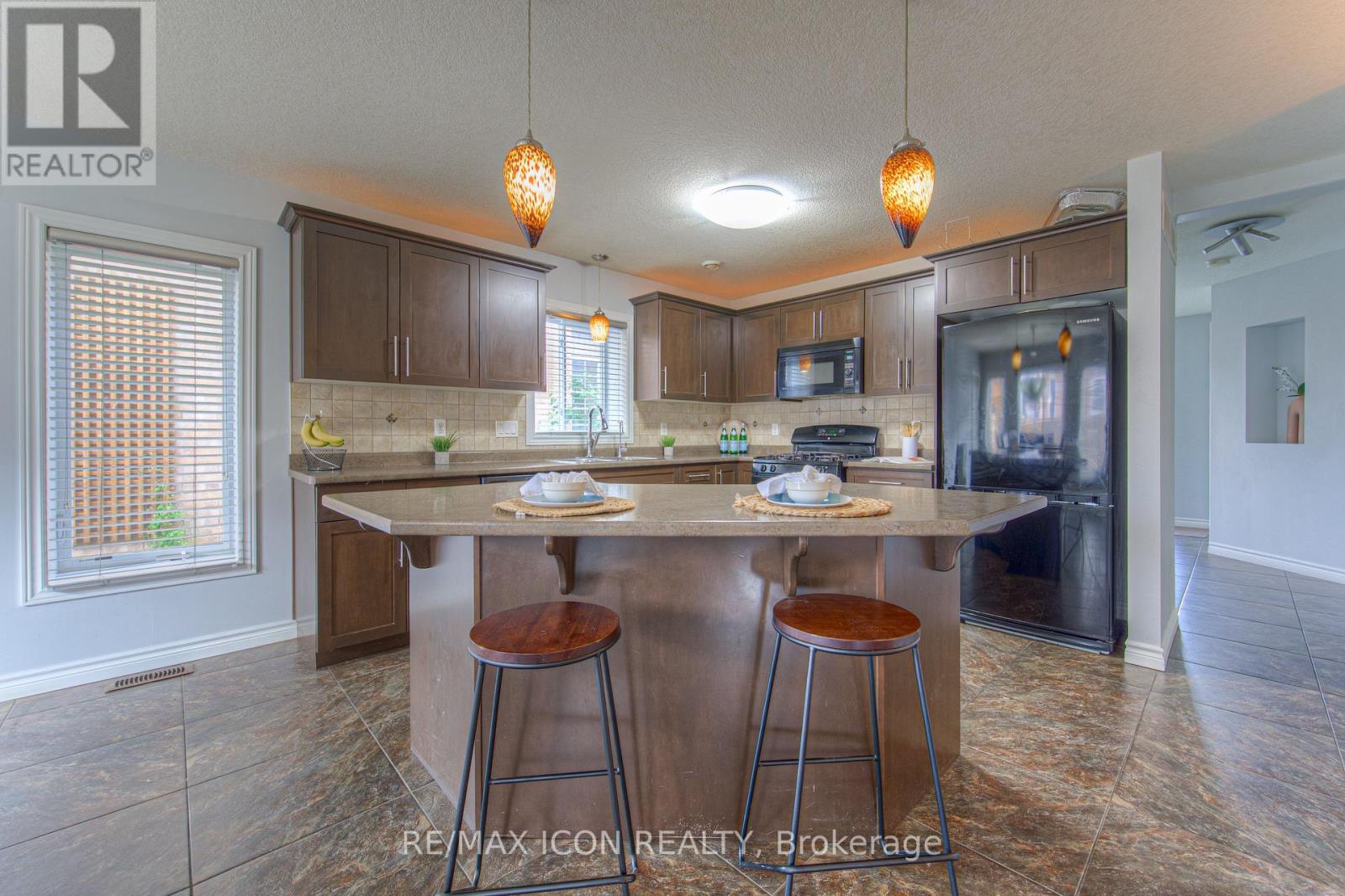 Photo 44 of 139 Pebblecreek Drive, Kitchener ON