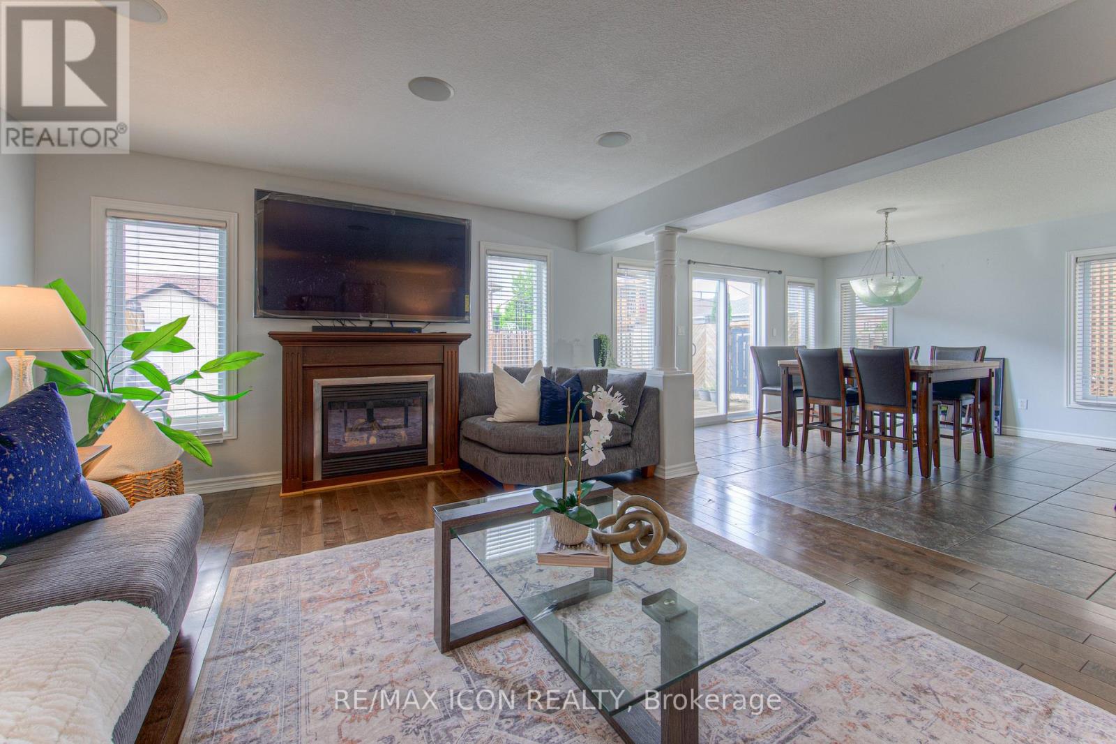 Photo 37 of 139 Pebblecreek Drive, Kitchener ON