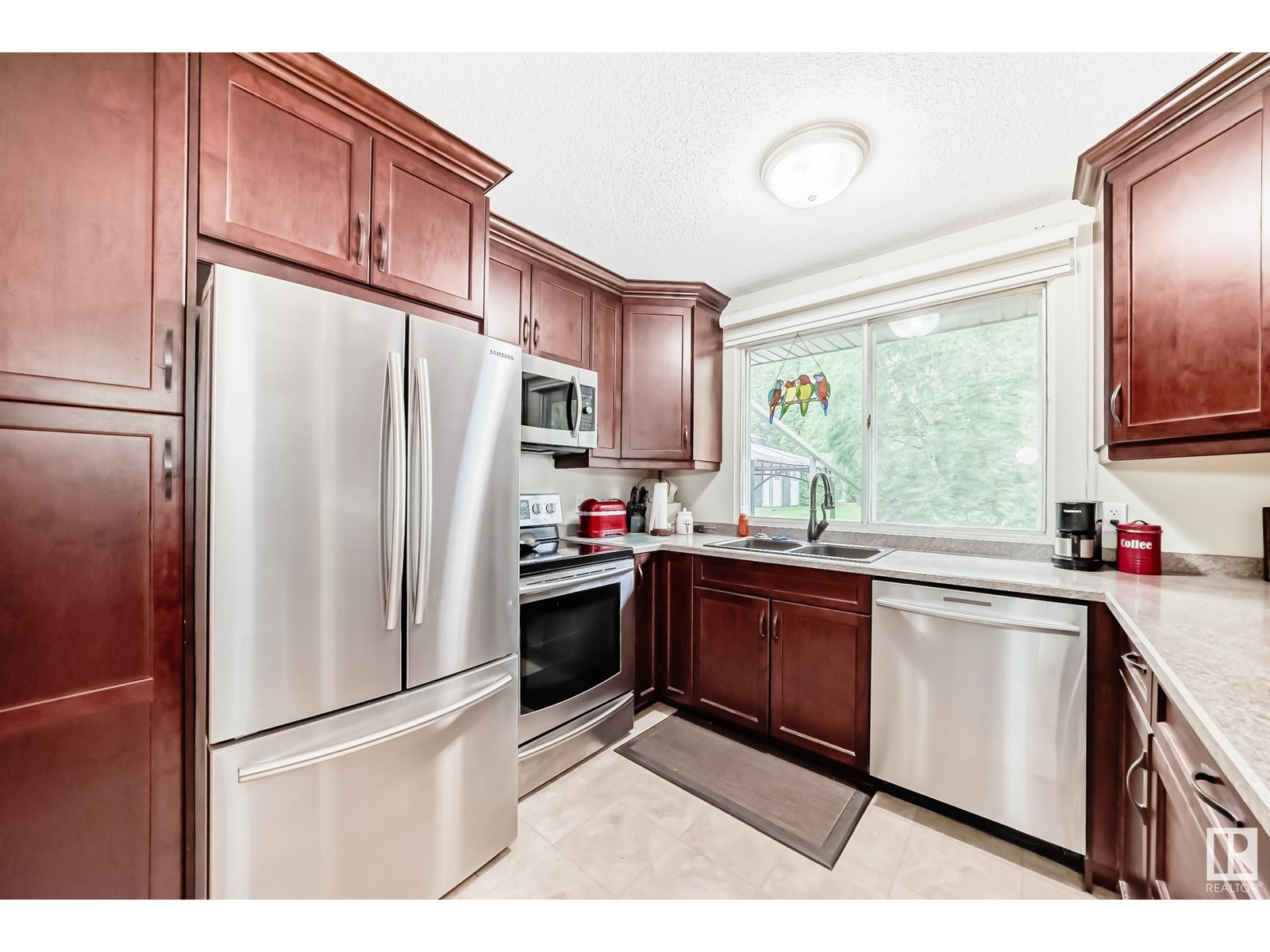 Photo 14 of 16 Merryvale Cr, Sherwood Park AB