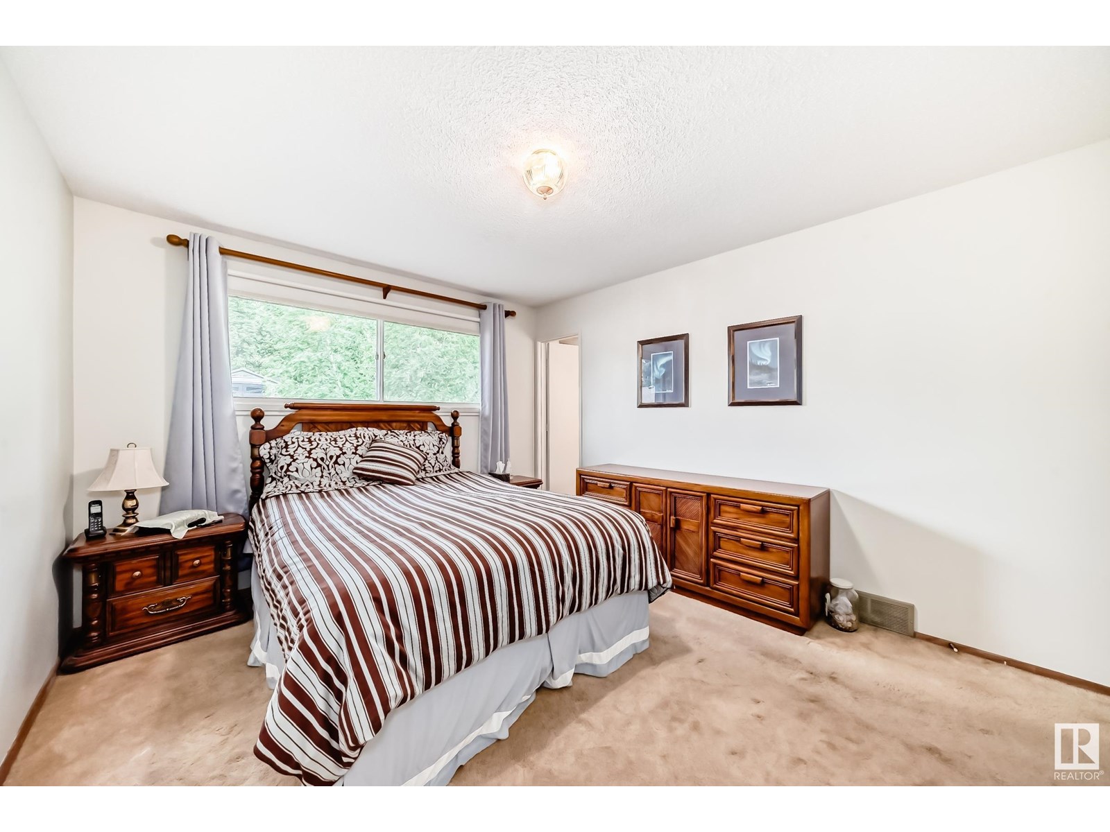 Photo 24 of 16 Merryvale Cr, Sherwood Park AB
