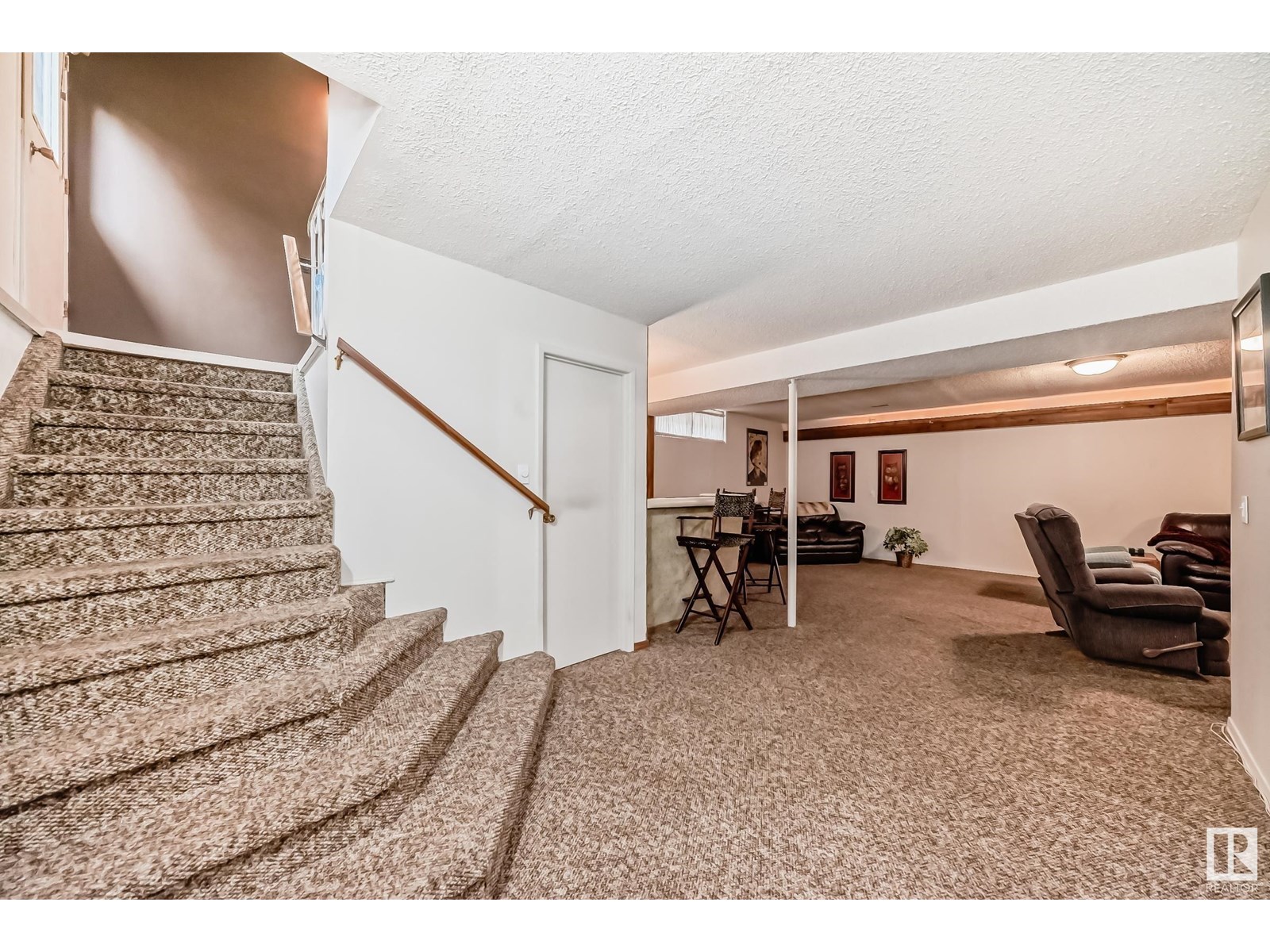 Photo 35 of 16 Merryvale Cr, Sherwood Park AB