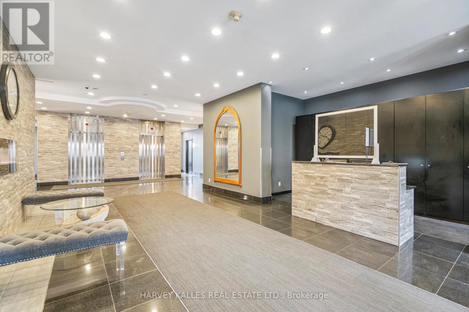 Photo 8 of 414 135 James Street S, Hamilton ON