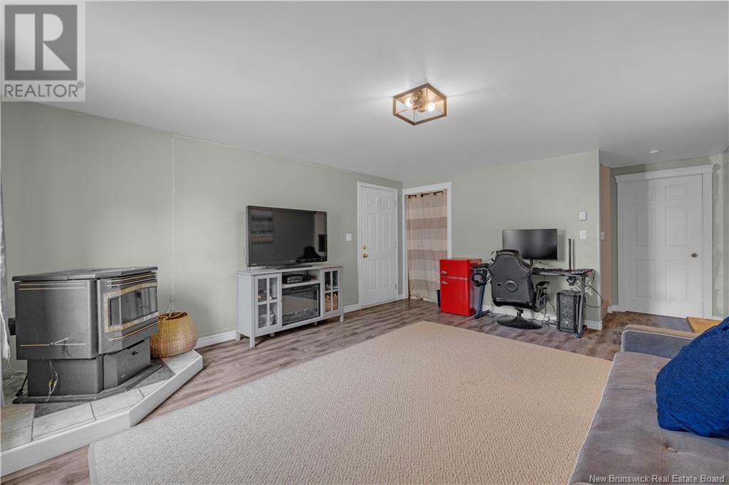 35 MCGEACHY LANE - 31