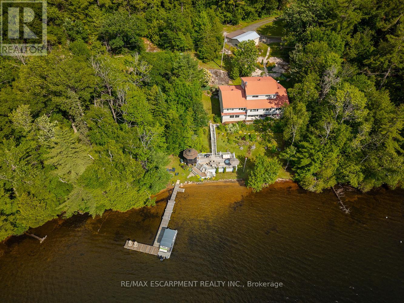 Photo 13 of 32 10th Concession Road, Seguin ON