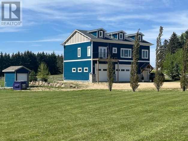 Single Family House for Sale in  Township Road  Silver Springs Rural Lacombe County 