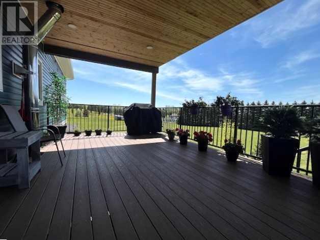 Single Family House for Sale in  Township Road  Silver Springs Rural Lacombe County 
