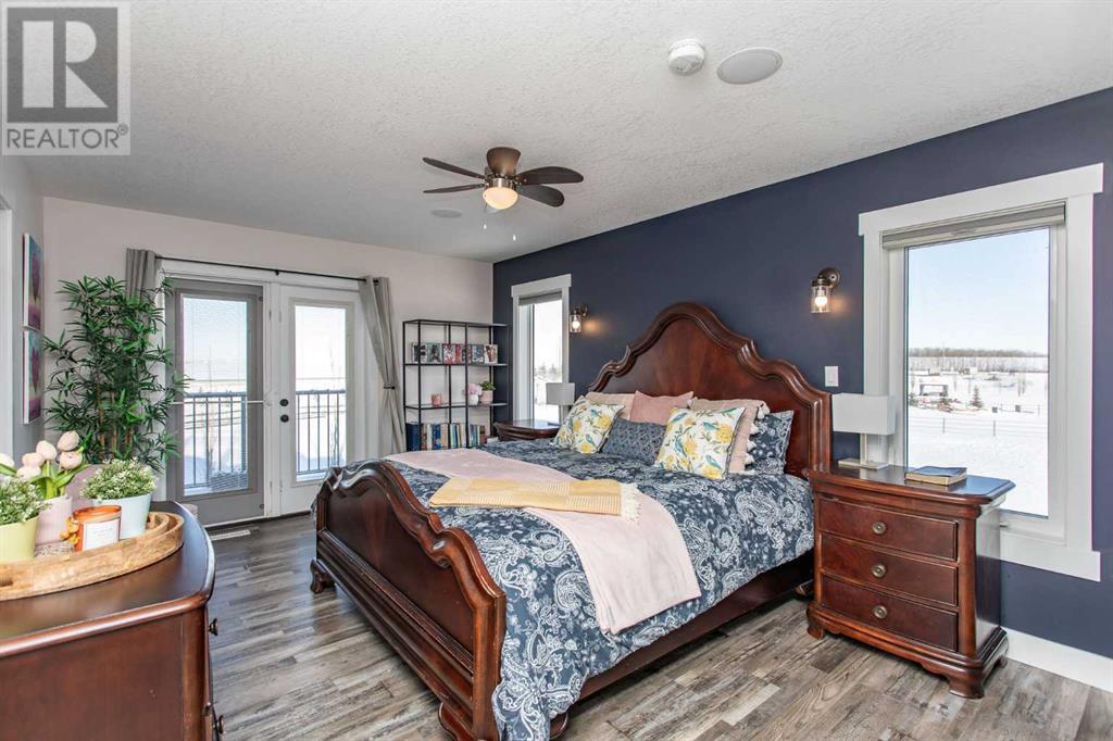 Single Family House for Sale in  Township Road  Silver Springs Rural Lacombe County 