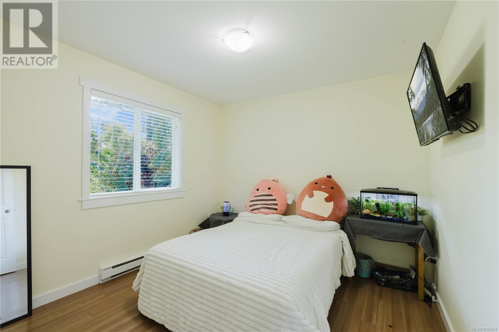 Photo 18 of 6181 Drombeg Pl, Duncan BC