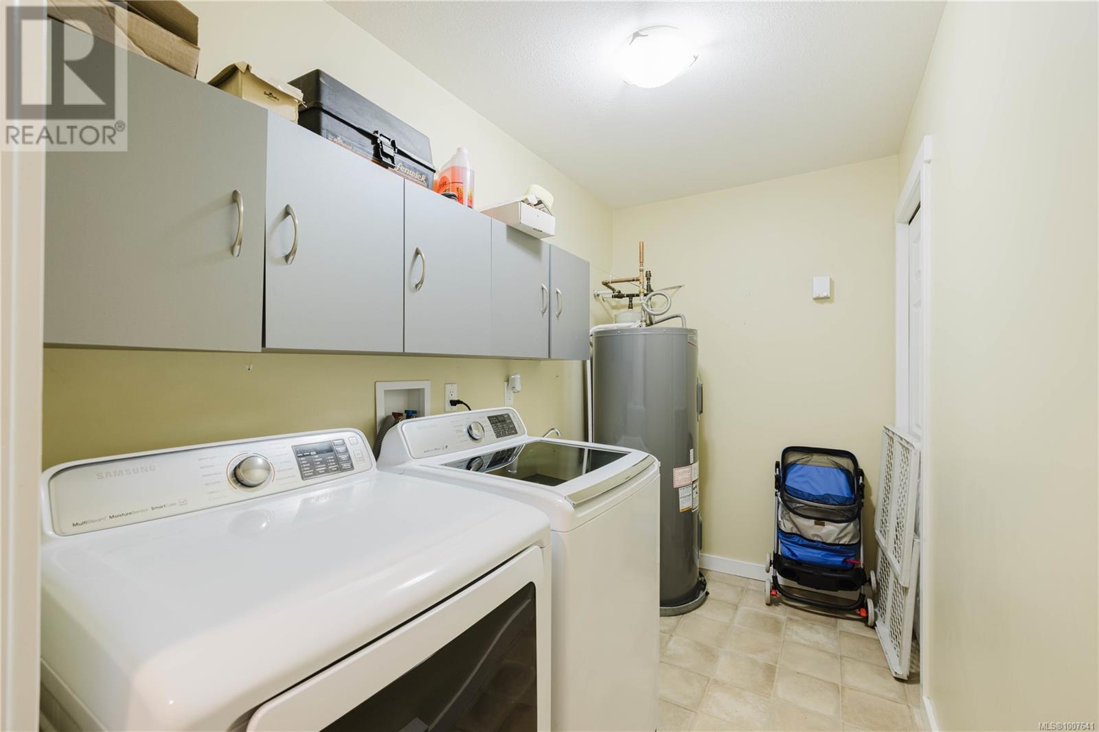 Photo 28 of 6181 Drombeg Pl, Duncan BC