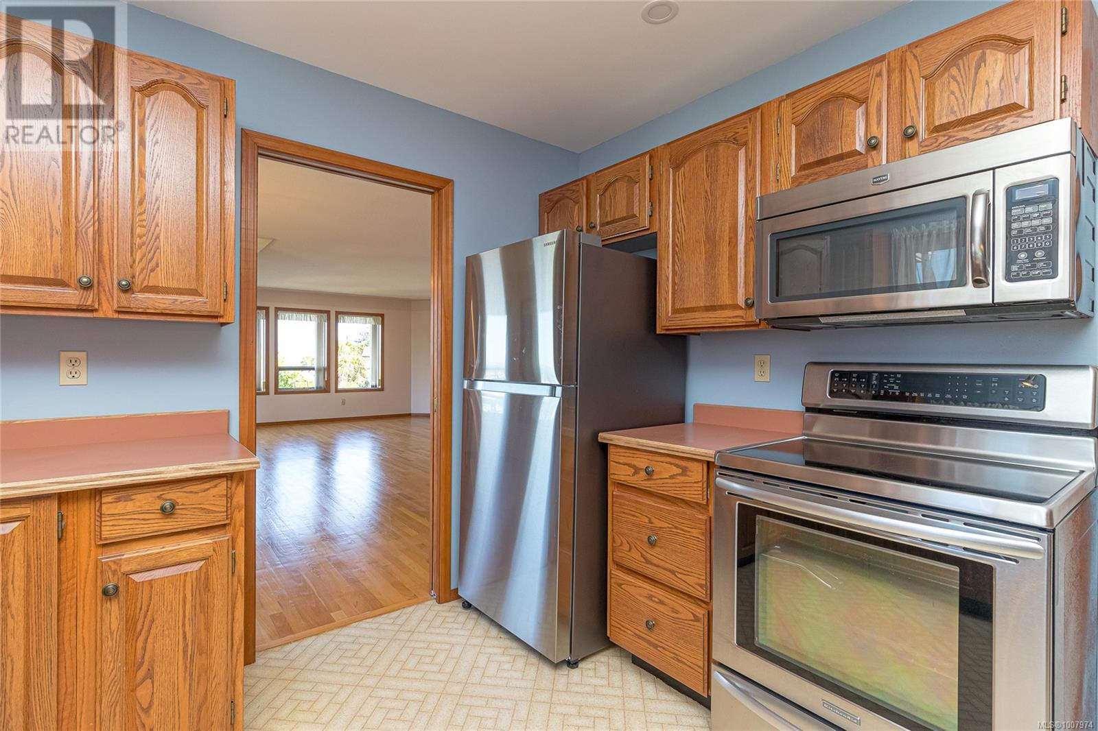 303 LAGOON RD - Image 14
