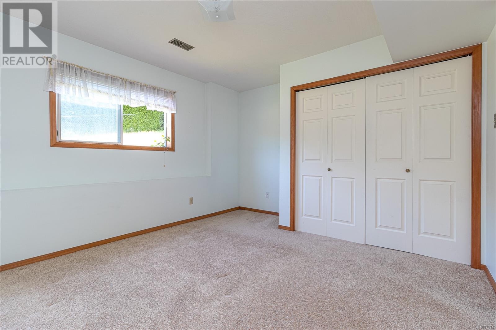 303 LAGOON RD - Image 26