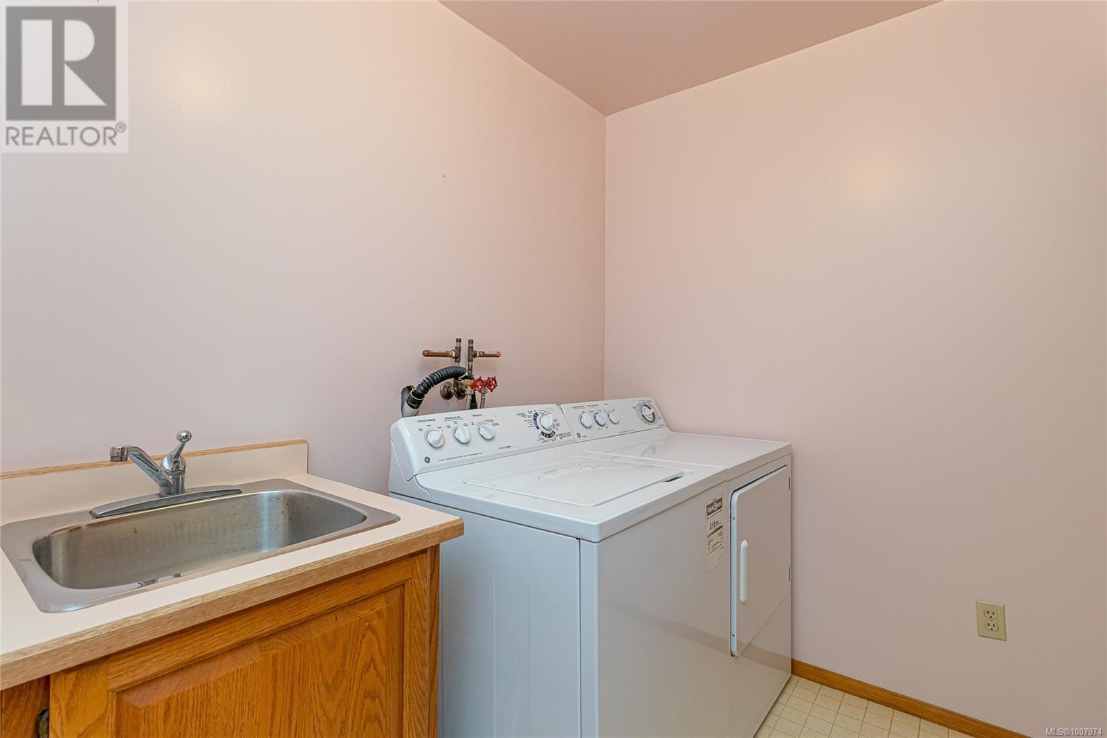 303 LAGOON RD - Image 30