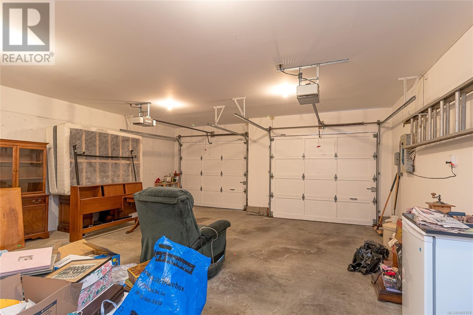 303 LAGOON RD - Image 31