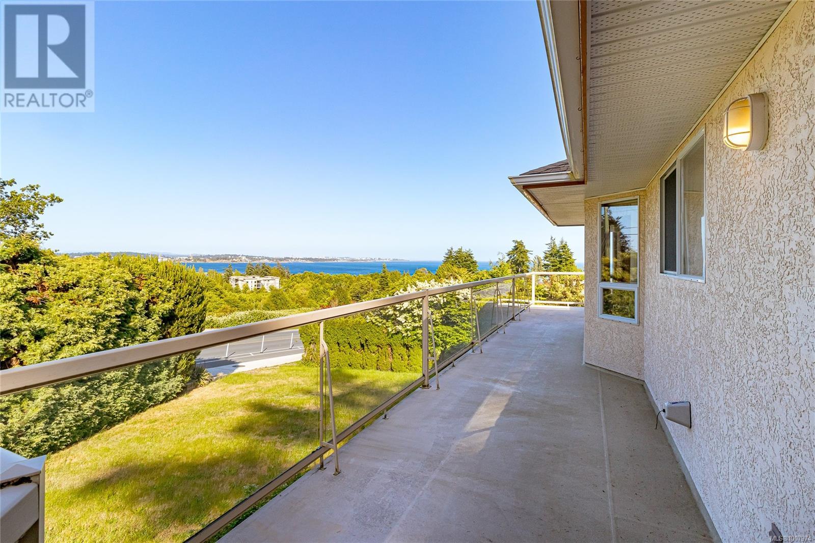 303 LAGOON RD - Image 33