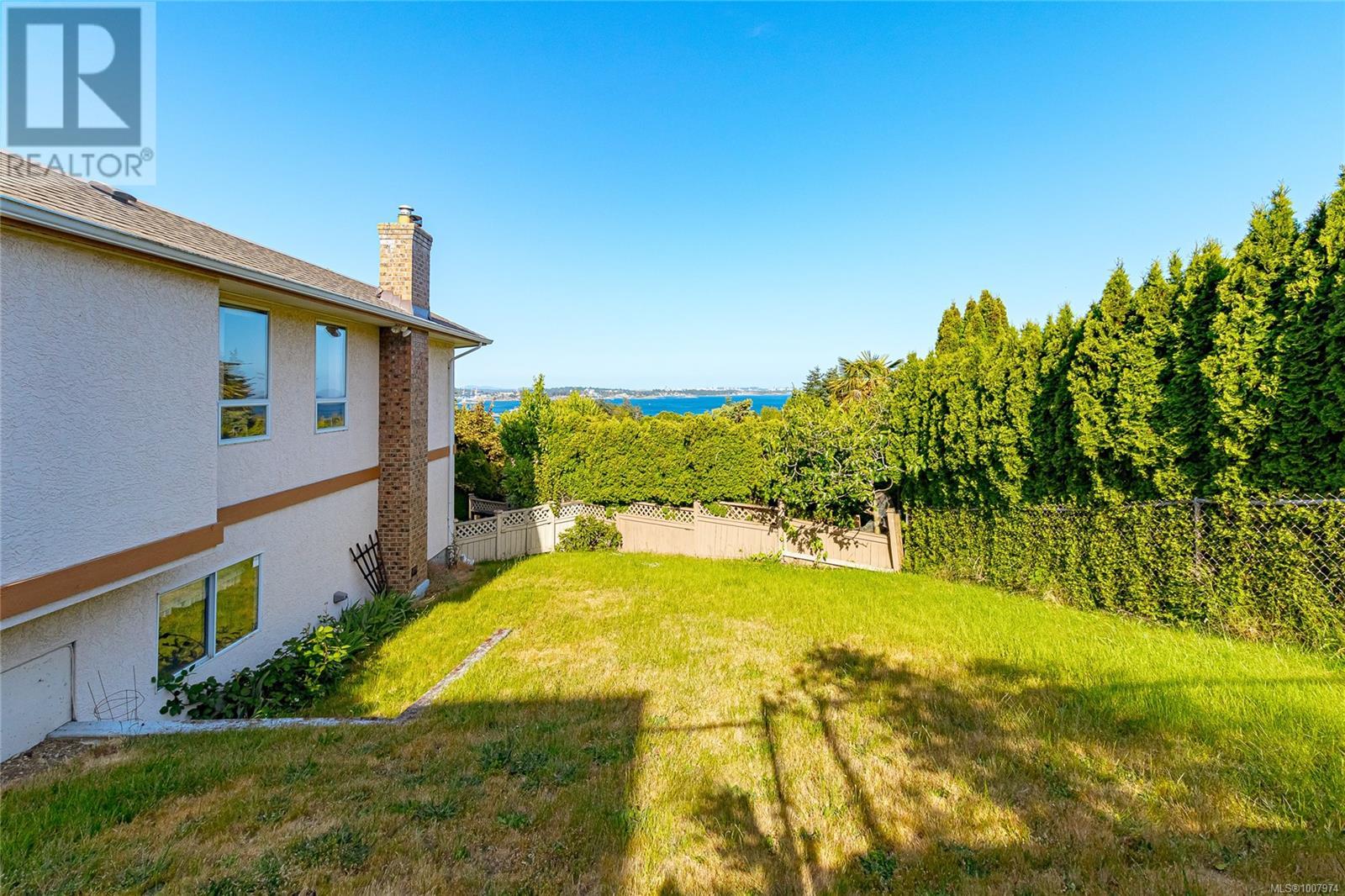 303 LAGOON RD - Image 38
