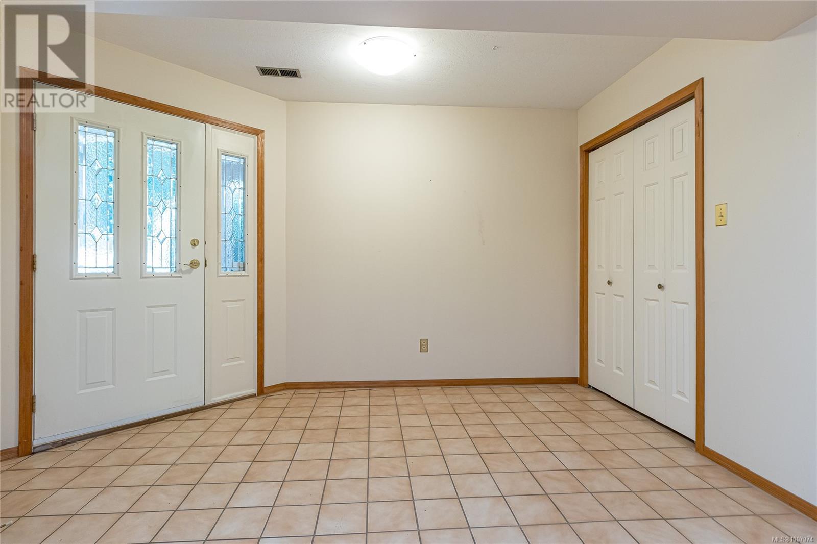 303 LAGOON RD - Image 6