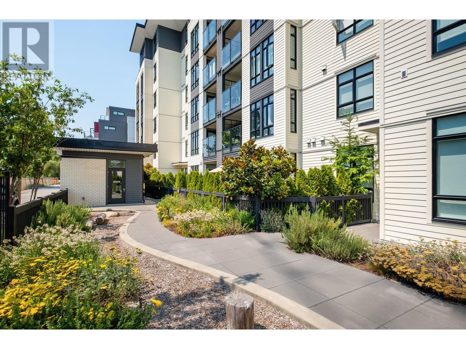Photo 25 of 209 168 E 35th Avenue, Vancouver BC