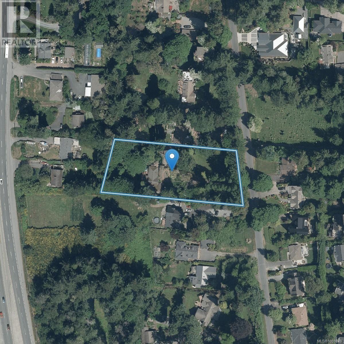  5168 Santa Clara Avenue, Saanich