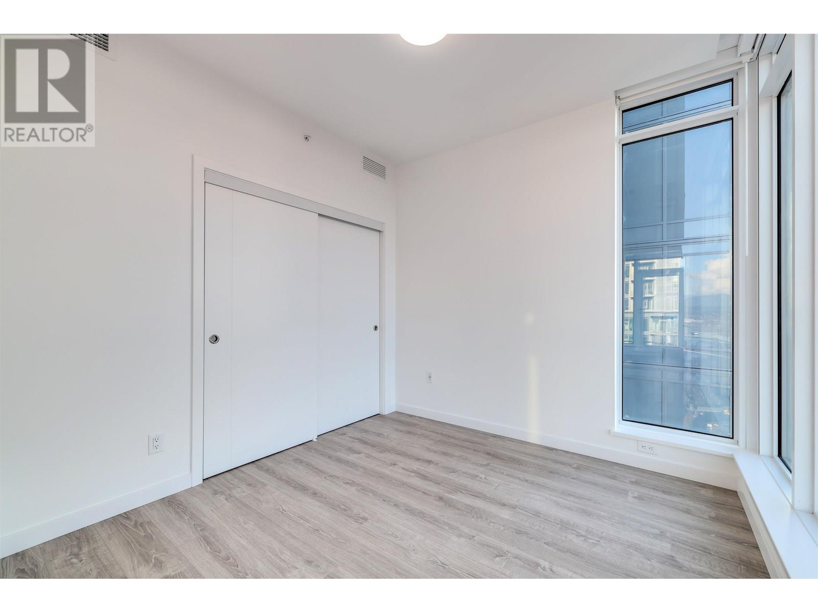 Photo 4 of 3504 680 Quayside Drive, New Westminster BC