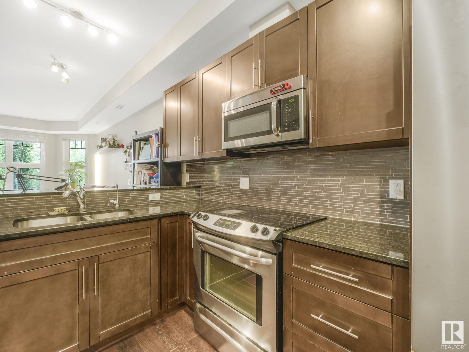 Photo 41 of 217 10811 72 Av Nw, Edmonton AB