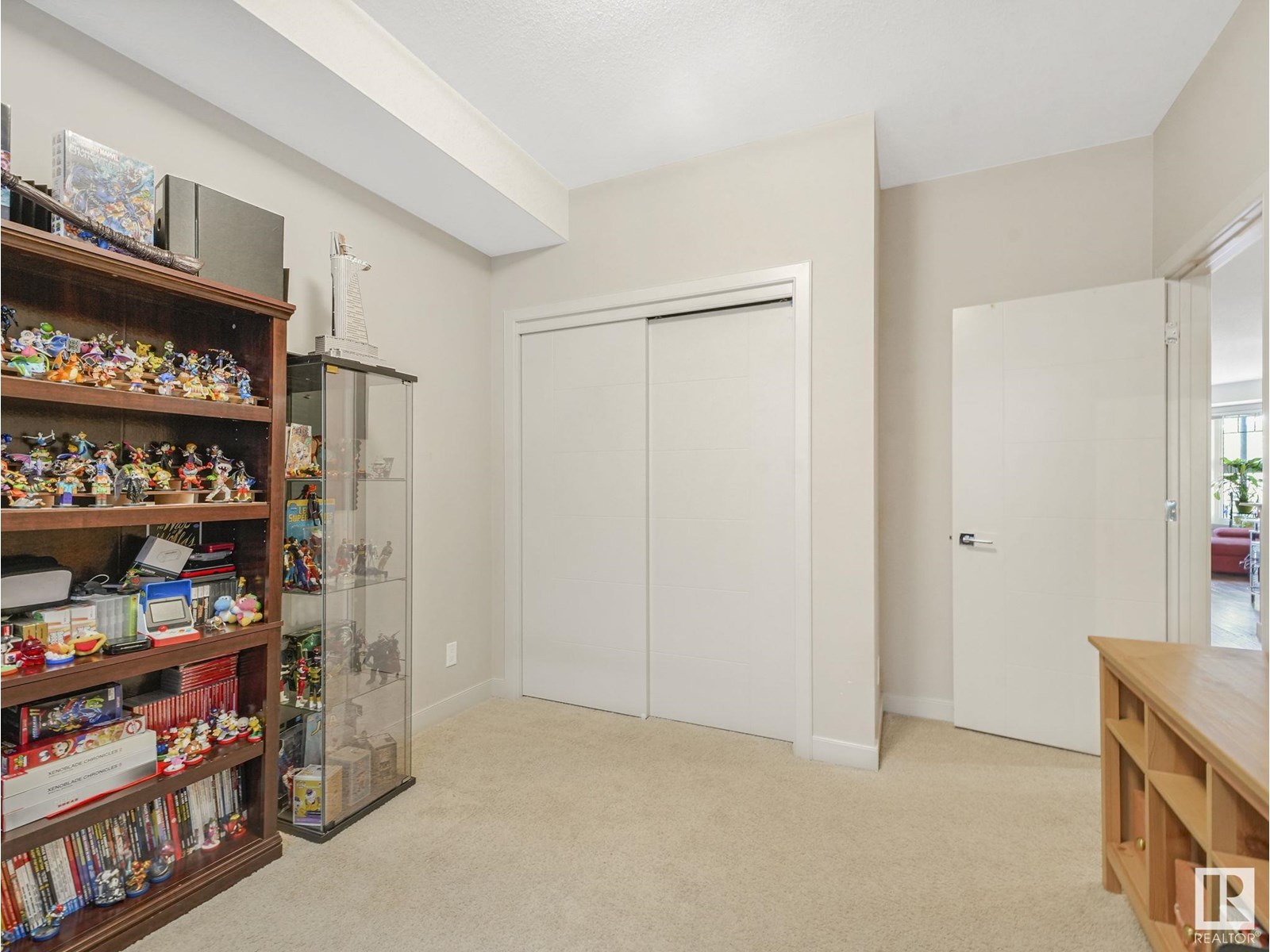 Photo 9 of 217 10811 72 Av Nw, Edmonton AB