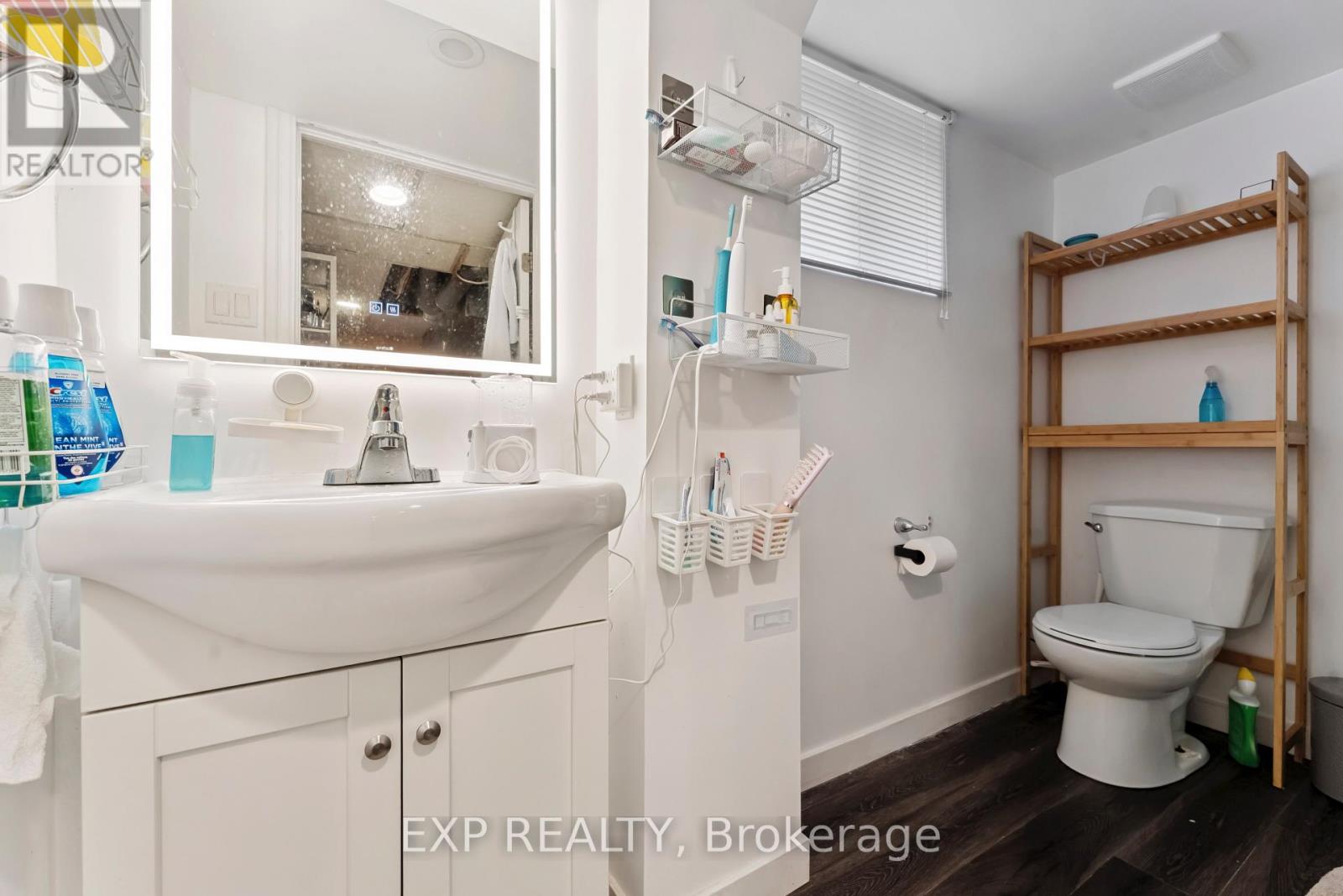 Photo 2 of 1395 Caldwell Avenue, Ottawa ON