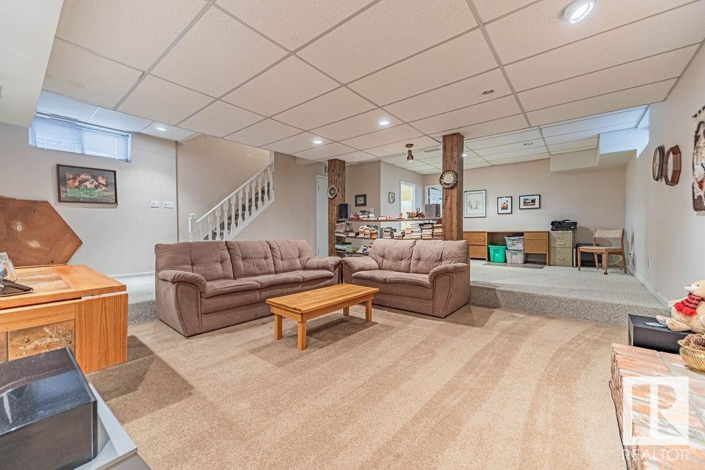 Photo 33 of 11132 65 St Nw, Edmonton AB