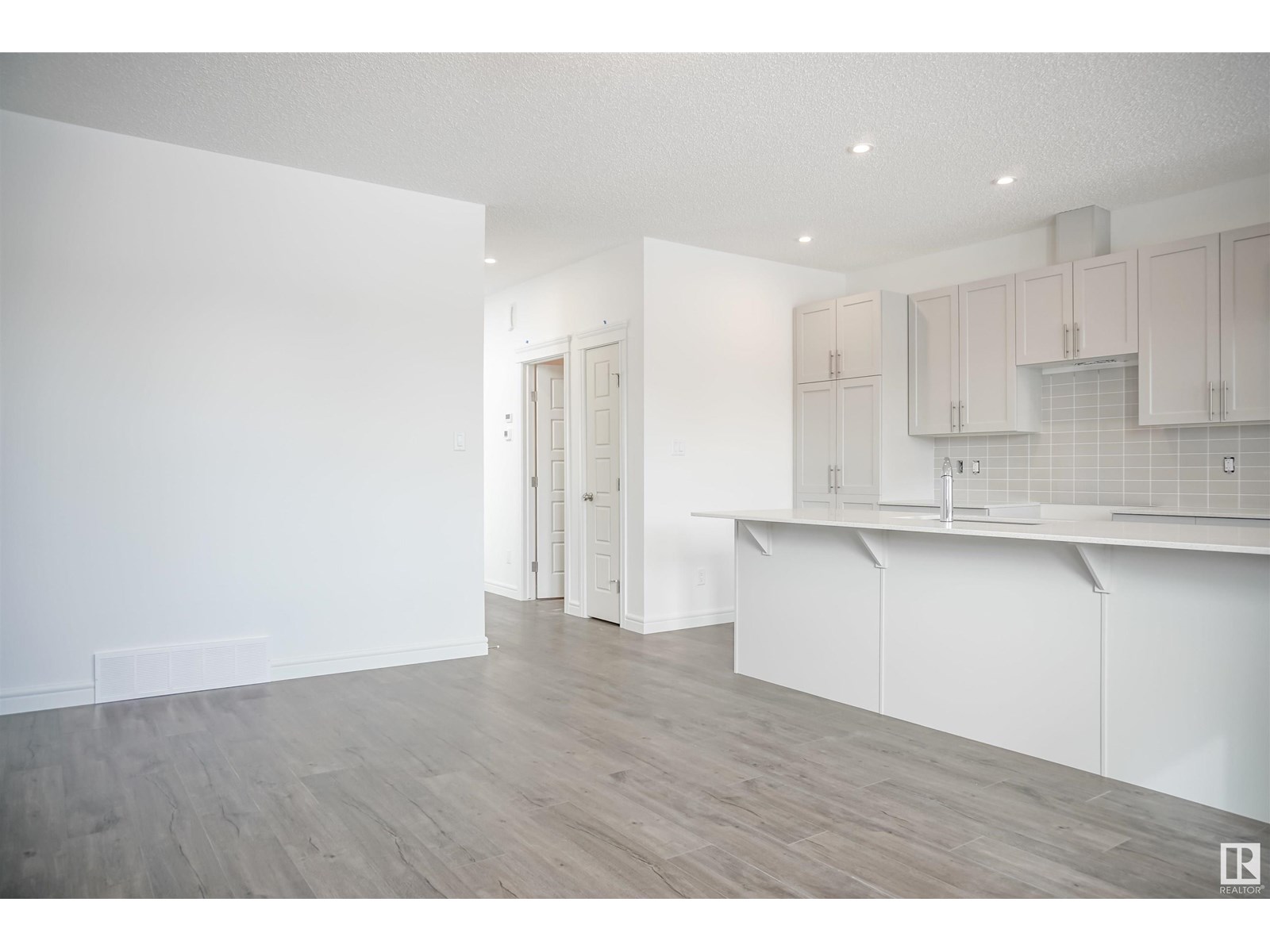 1182 South Creek WD, Stony Plain