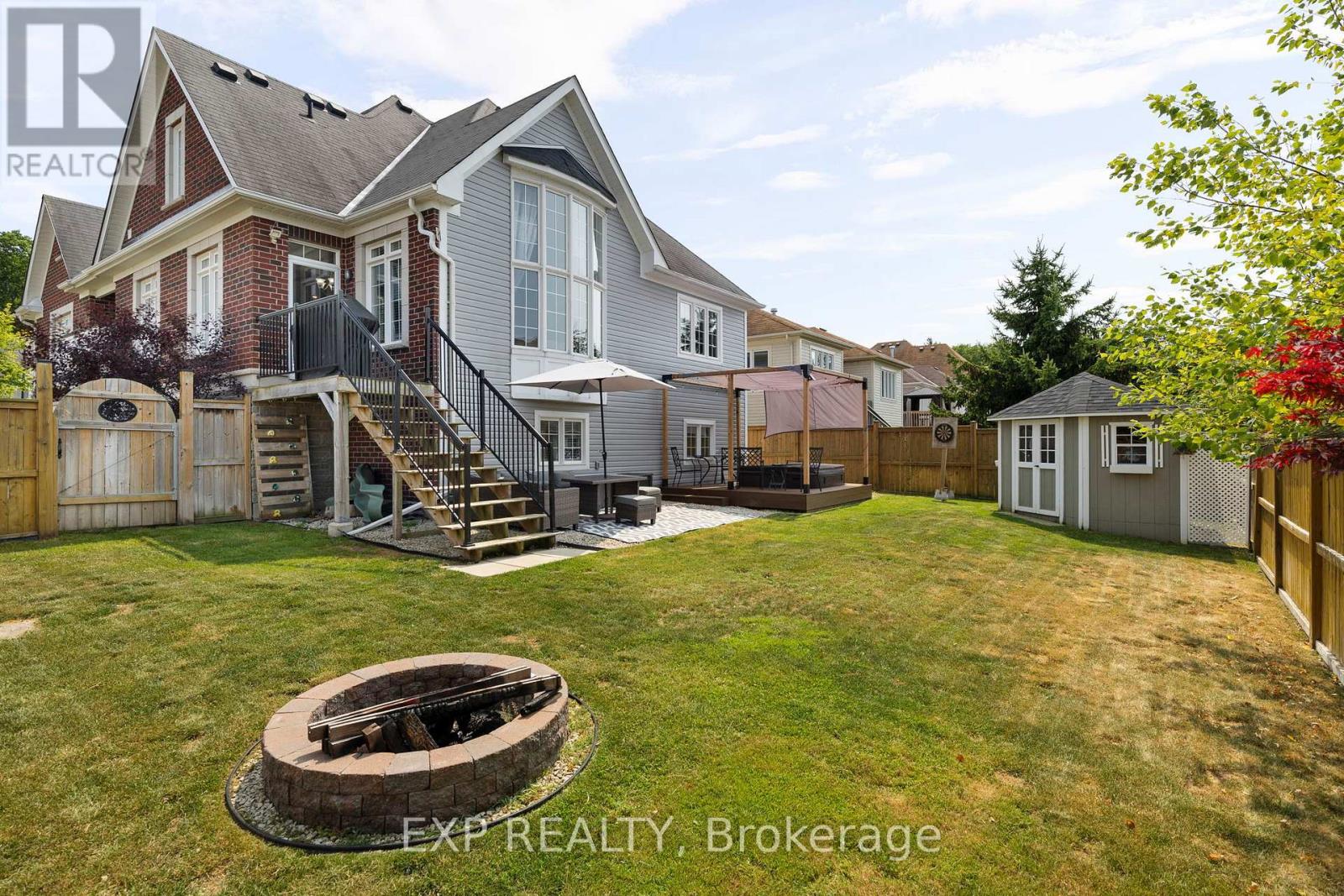Photo 34 of 105 White Sands Way, Wasaga Beach ON