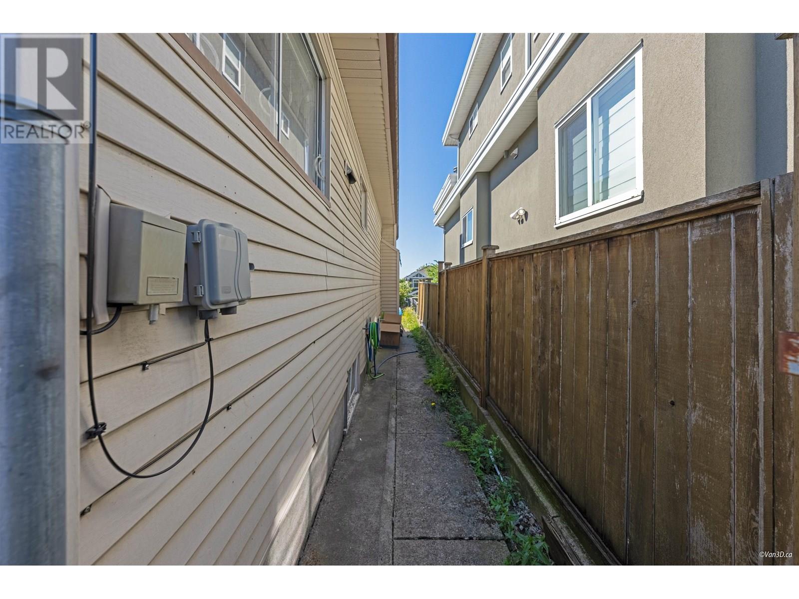 Photo 16 of 1225 E 61st Avenue, Vancouver BC