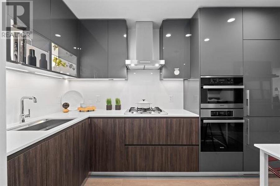 Photo 9 of 3901 6511 Sussex Avenue, Burnaby BC