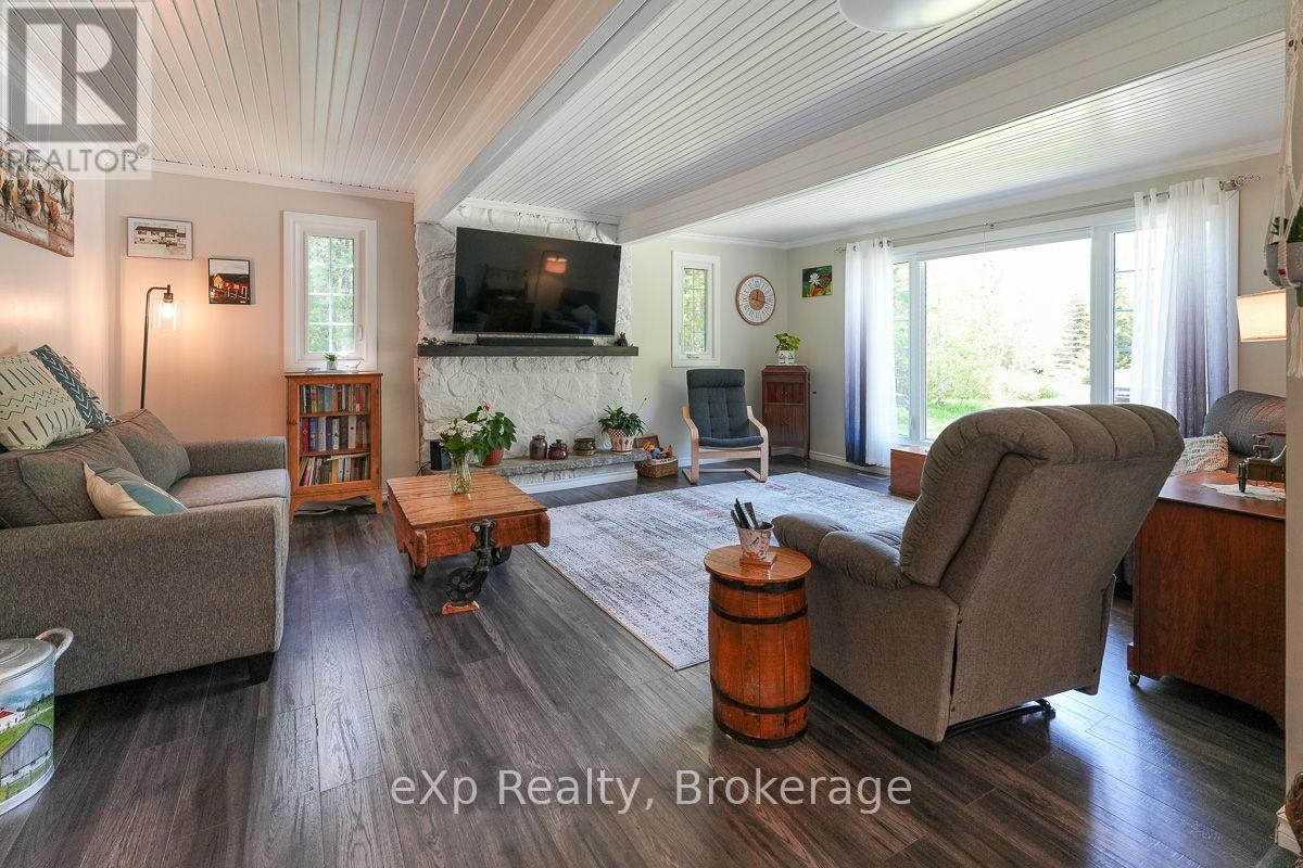 Photo 23 of 35 Cardinal Avenue, South Bruce Peninsula ON