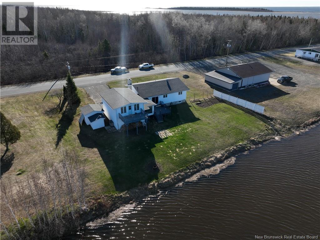 Photo 11 of 52 Rue Joseph, Neguac NB