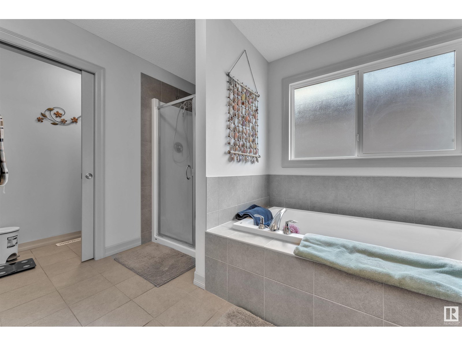 Photo 35 of 4012 6 Av Sw, Edmonton AB