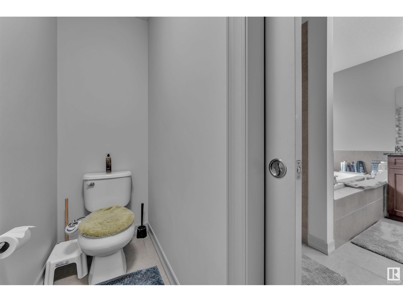 Photo 17 of 4012 6 Av Sw, Edmonton AB